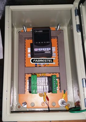 Interior Tablero Transmisor~